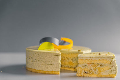 Bb pistachio pineapple - classic cake