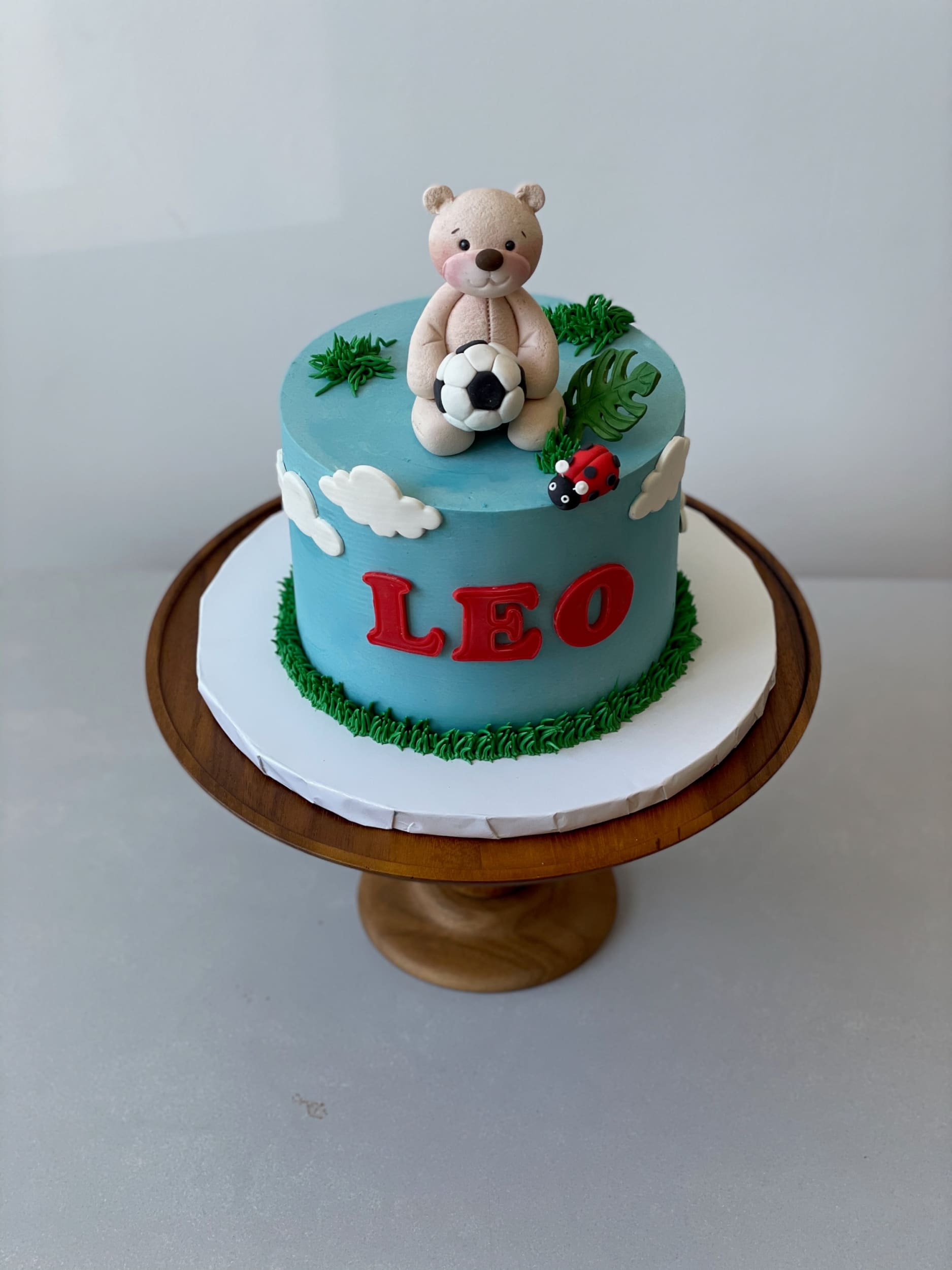Bear &amp; soccer on buttercream - custom cake