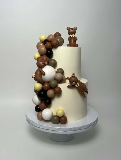 Bears &amp; spheres on buttercream - custom cake