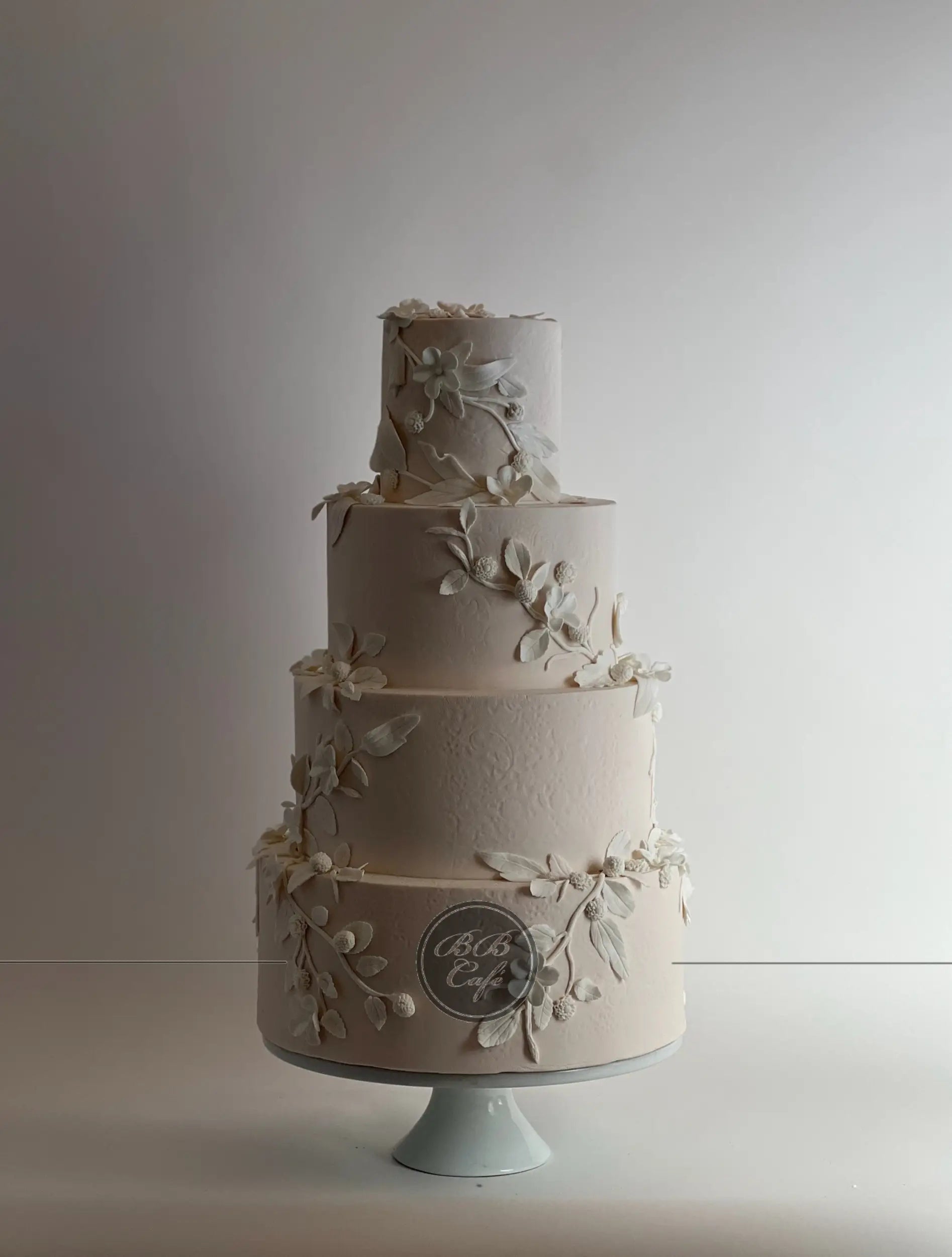 Buds &amp; blossoms - wedding cake