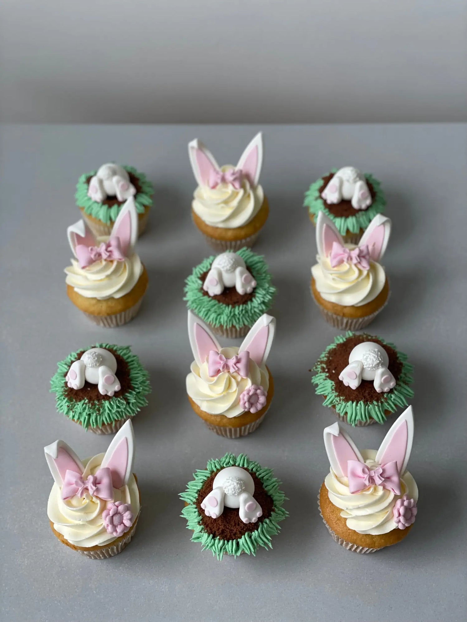 Bunny garden cupcakes - cupcake
