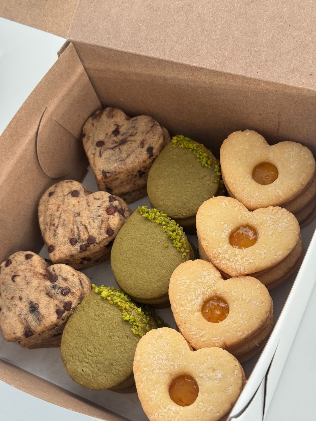 Espresso pistachio & coconut-orange cookie box - pastry