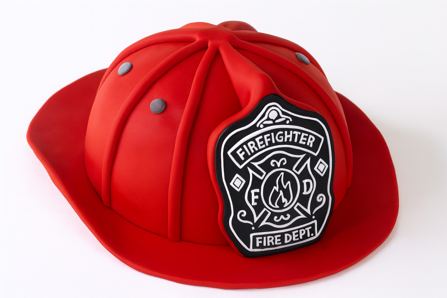 Firefighter helmet in fondant - custom cake