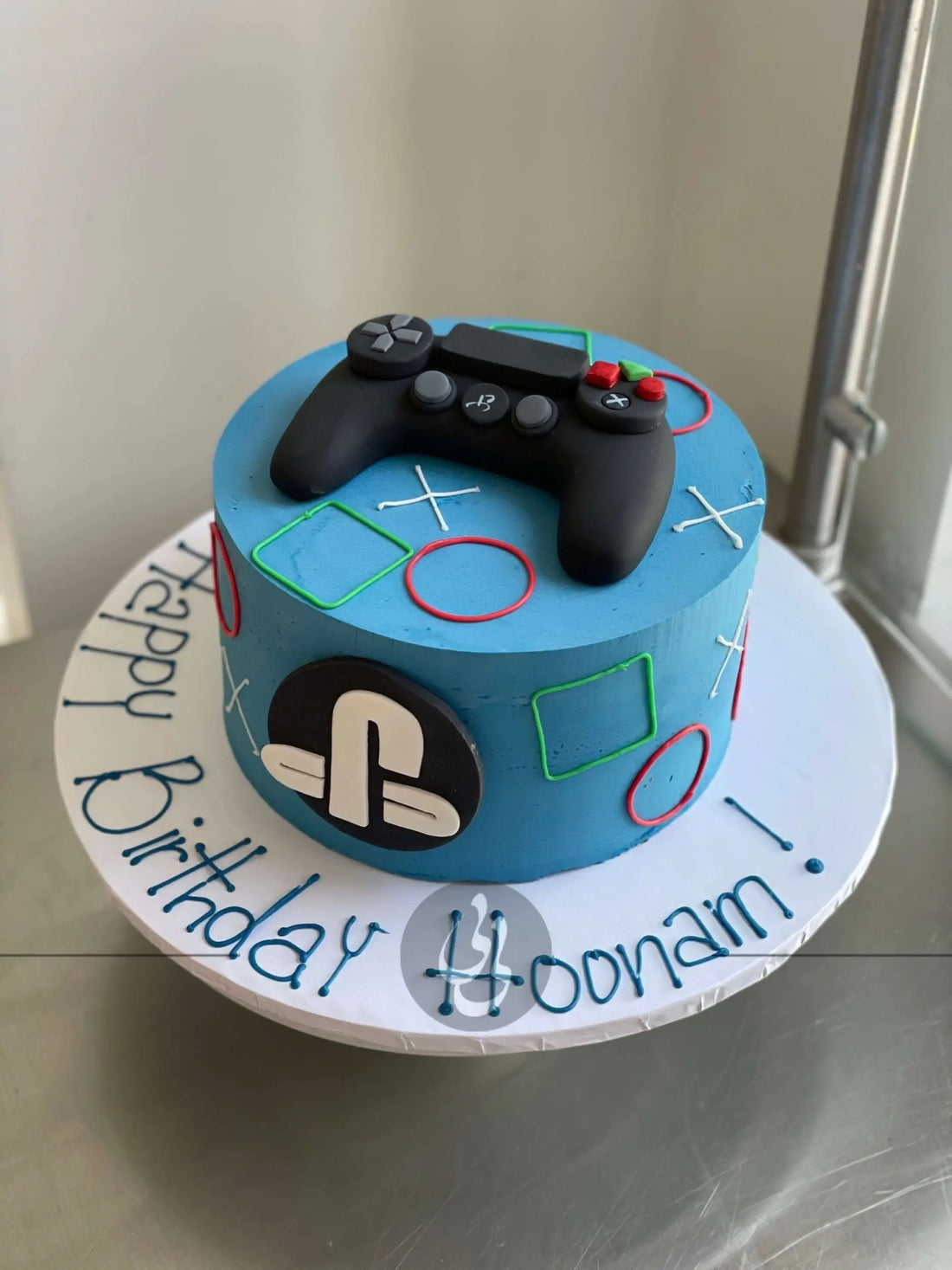 Gamer playstation &amp; joystick - custom cake