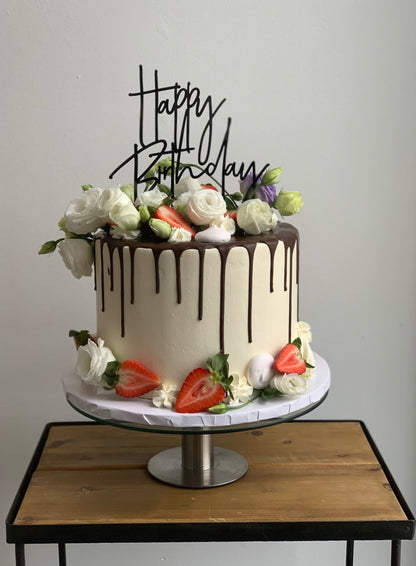 Ganache drips &amp; fresh flowers - custom cake