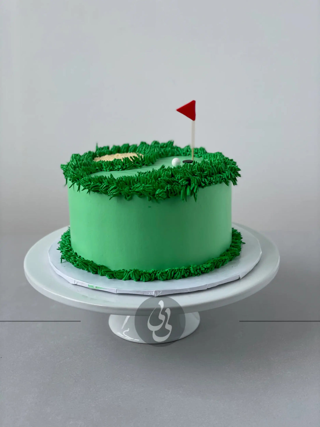Golf on whipped cream - custom cake