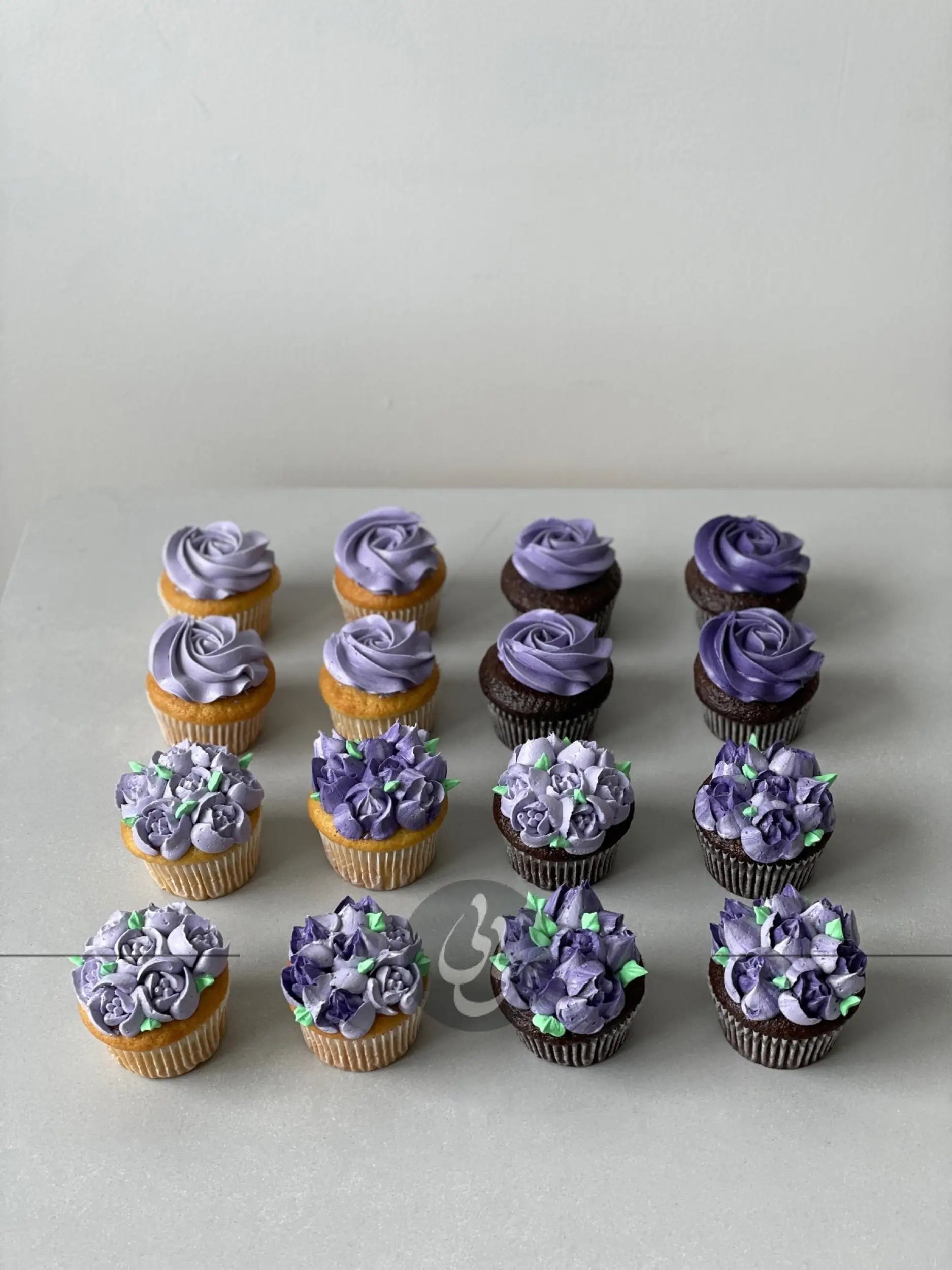 Hand piped cupcake - cupcake