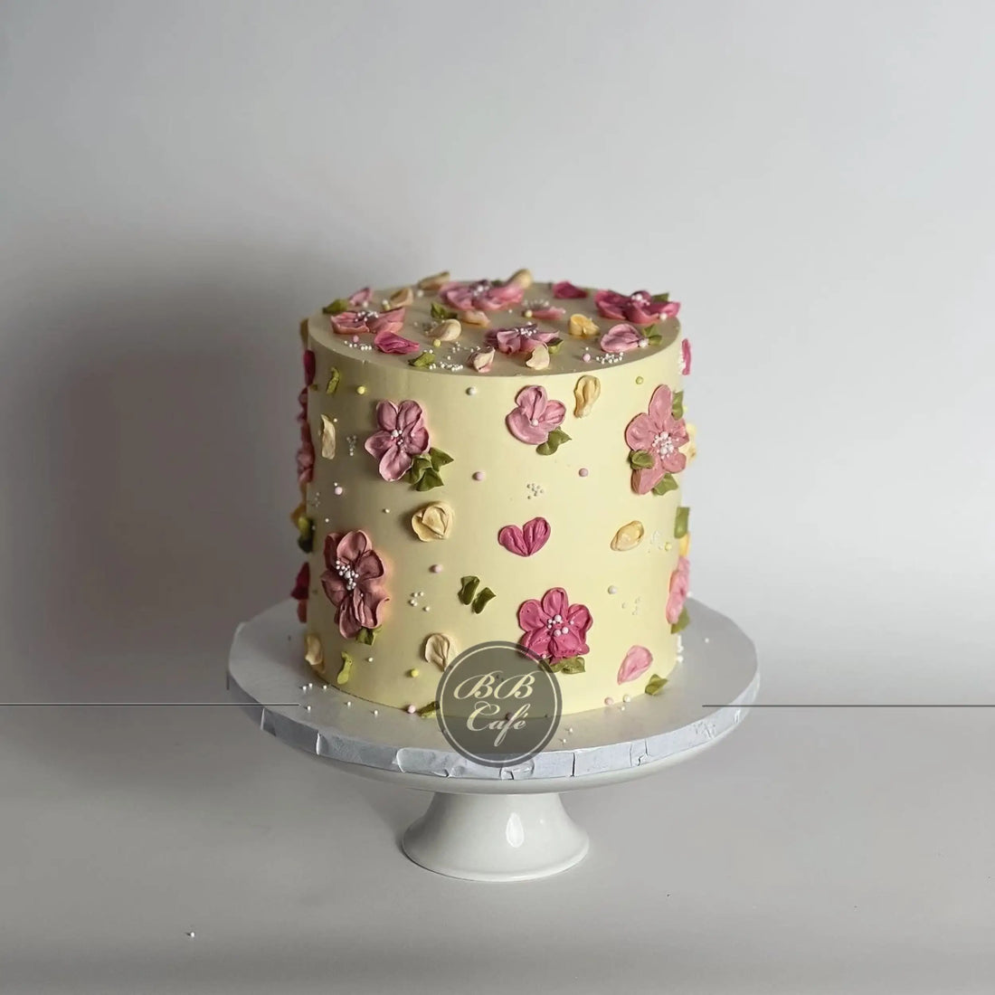Hand piped flowers on buttercream - custom cake