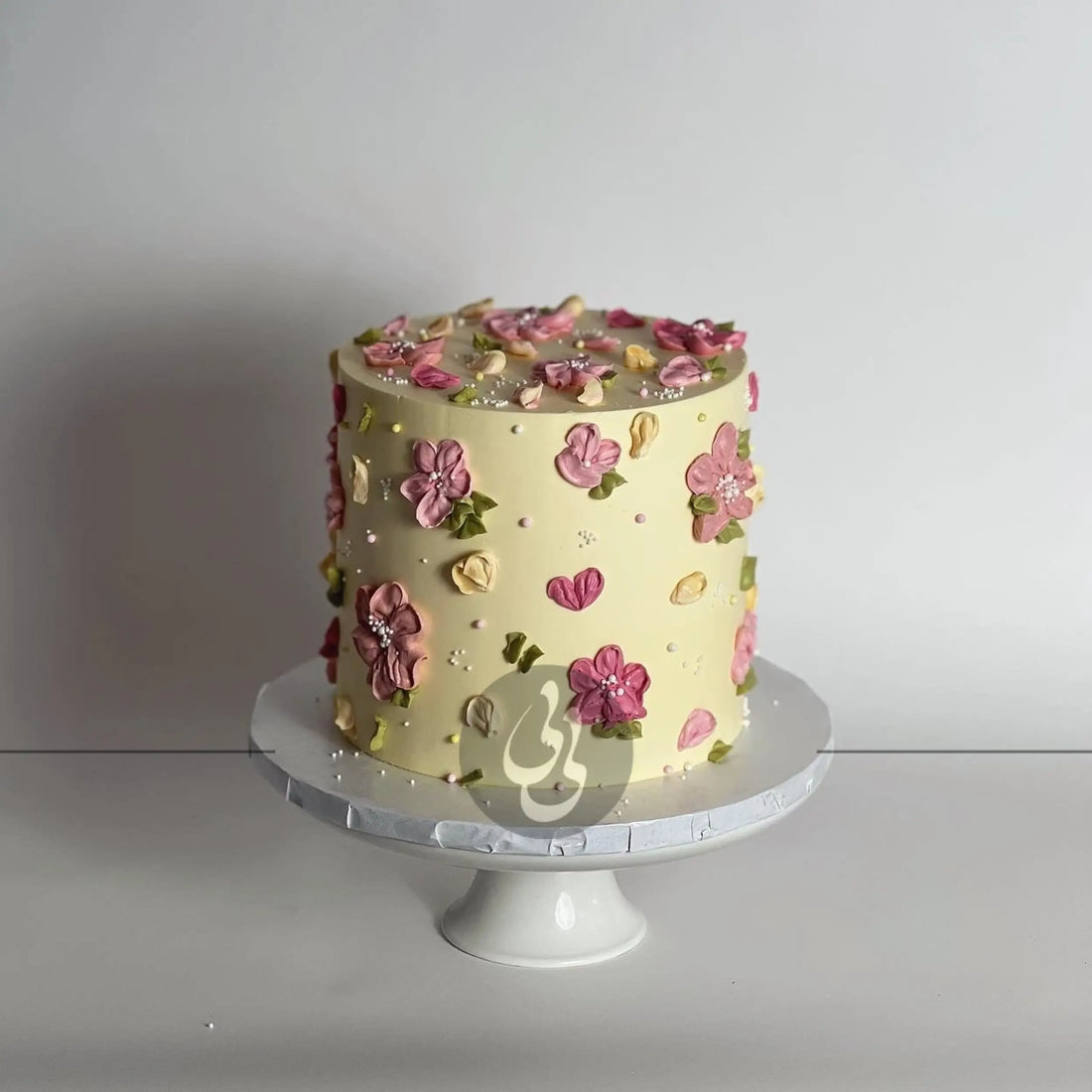 Hand piped flowers on buttercream - custom cake