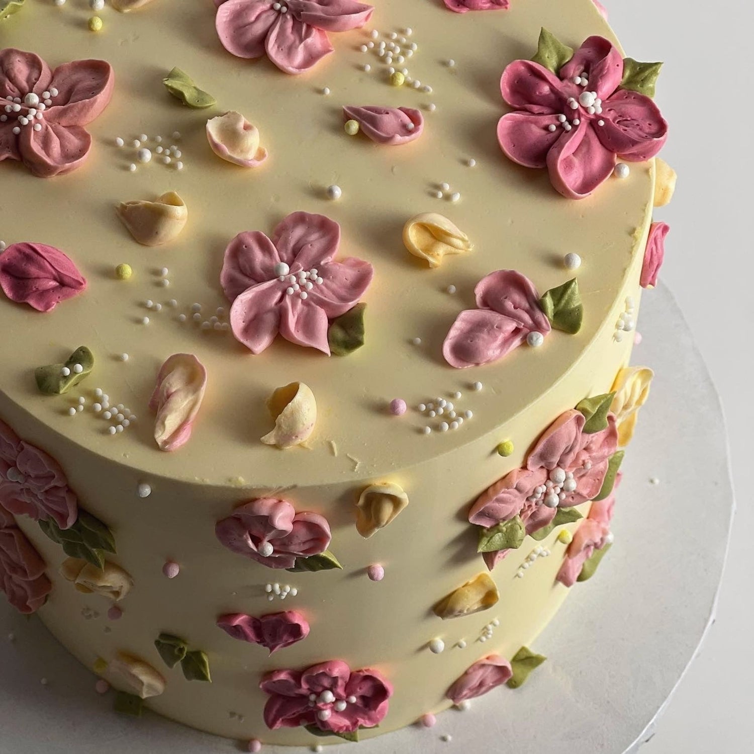 Hand piped flowers on buttercream - custom cake