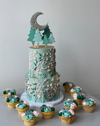 Hand piped meadow flowers &amp; moon - custom cake