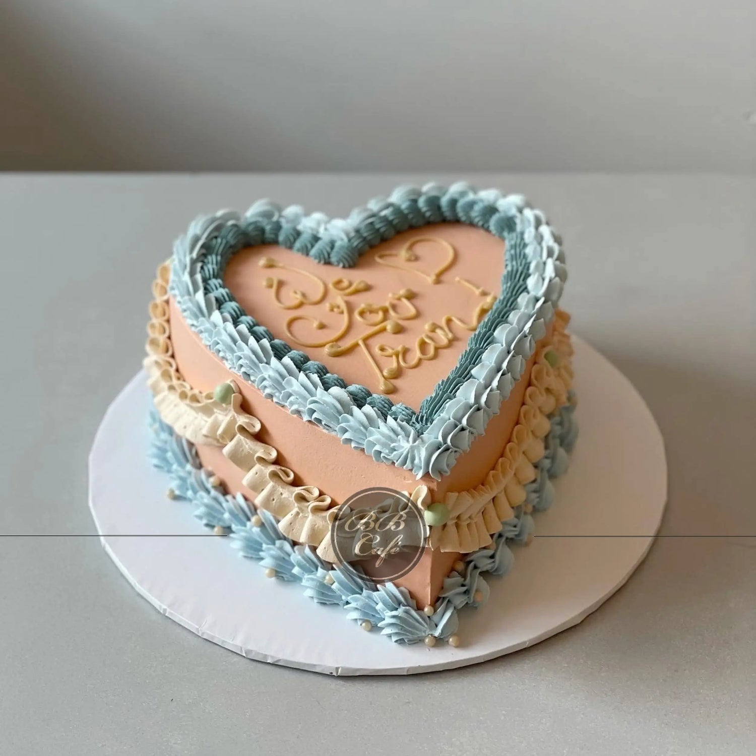 Lambeth heart in whipped cream - custom cake