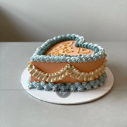 Lambeth heart in whipped cream - custom cake