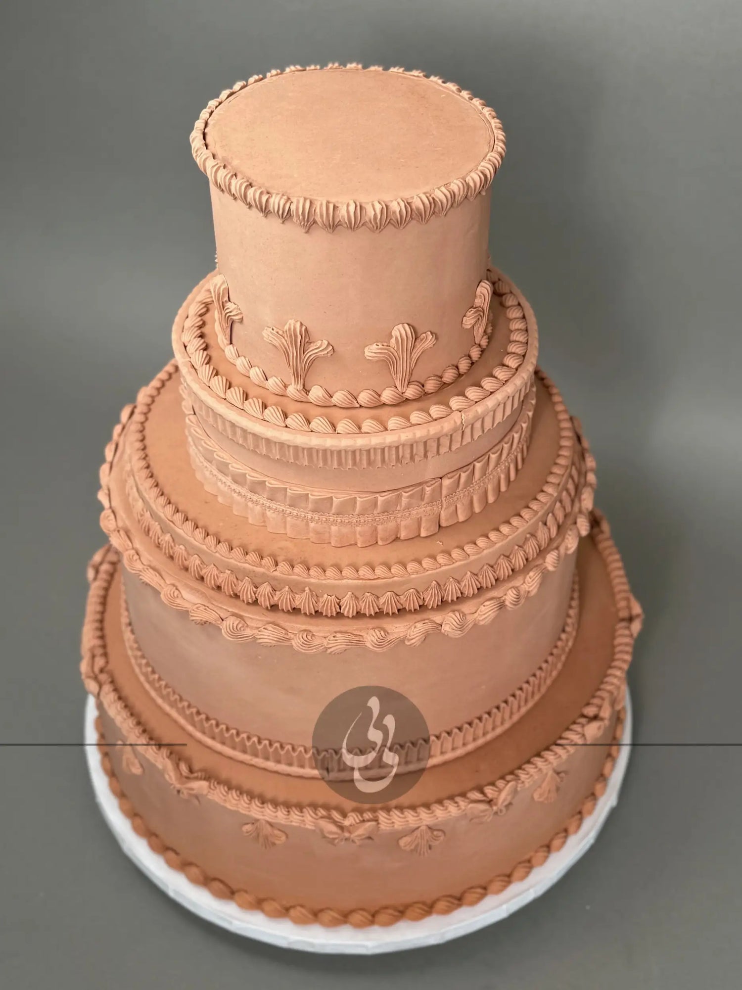 Lambeth in fondant - wedding cake