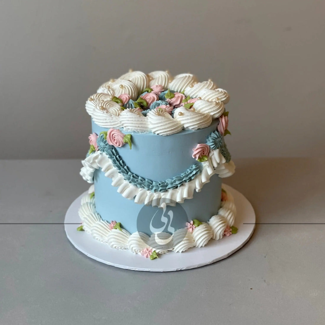 Lambeth on whipped cream - custom cake