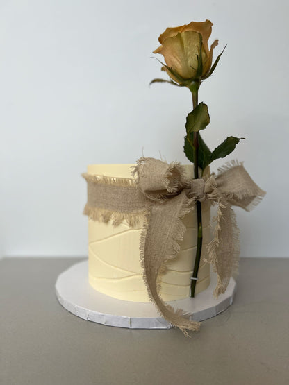 Long stem rose on buttercream - custom cake