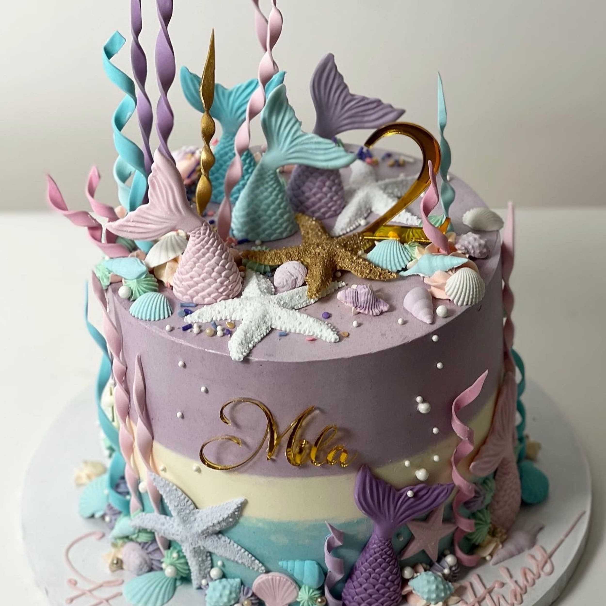 Mermaid tails on buttercream - custom cake