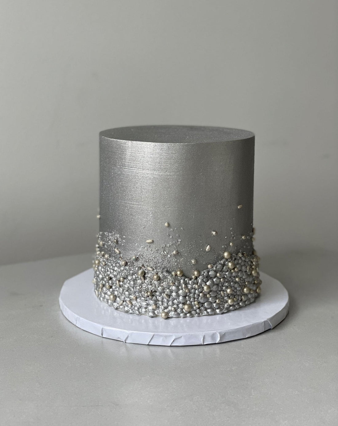 Metallic sequins on buttercream - custom cake