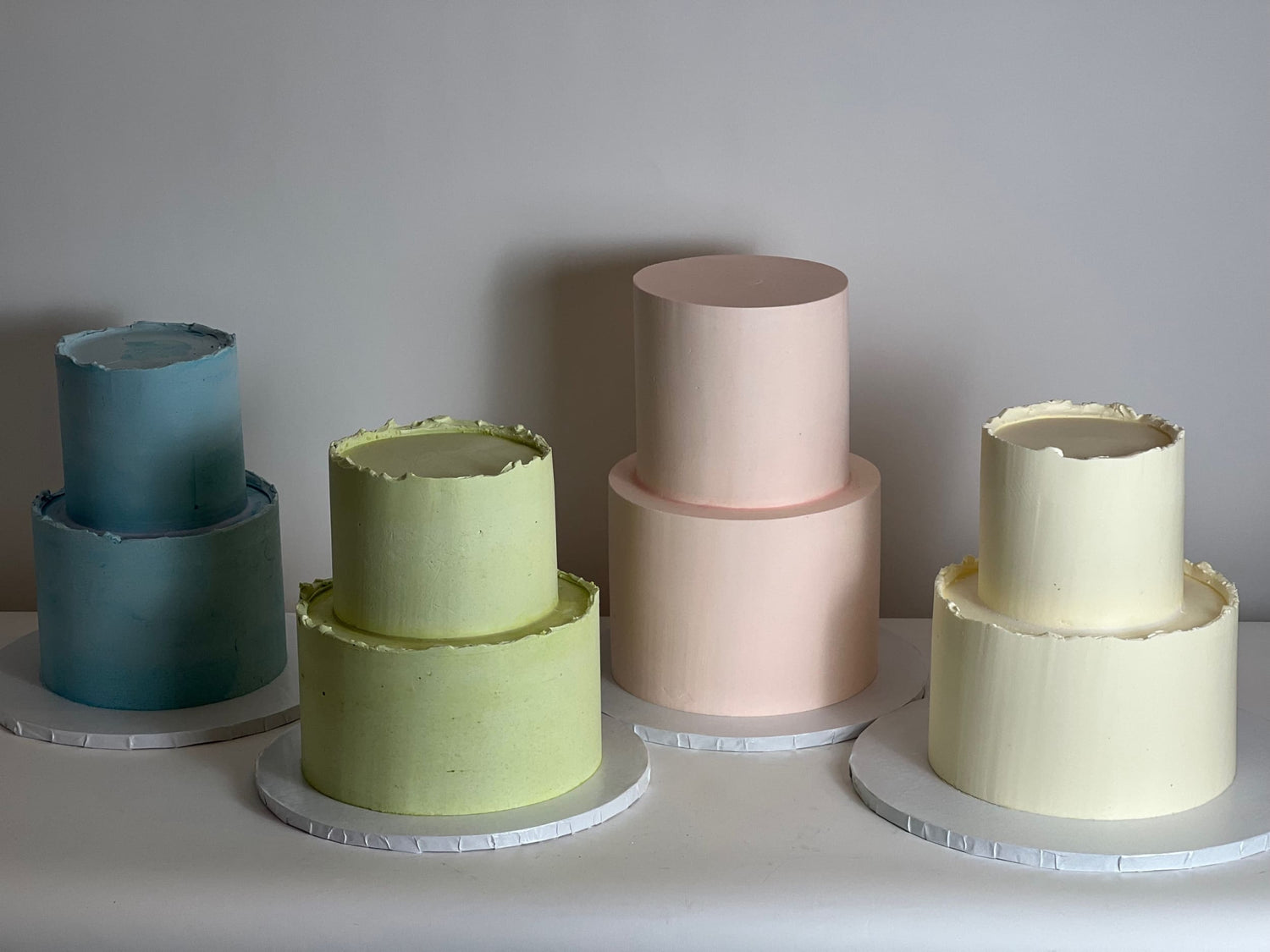 Minimalism on buttercream - custom cake