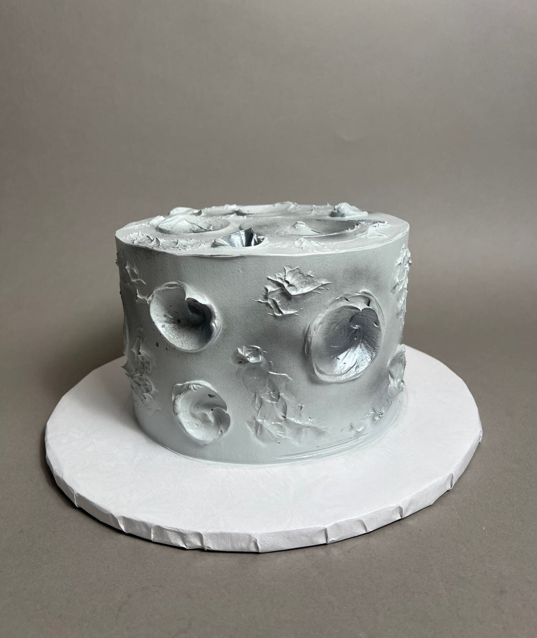 Moon in whipped cream - custom cake