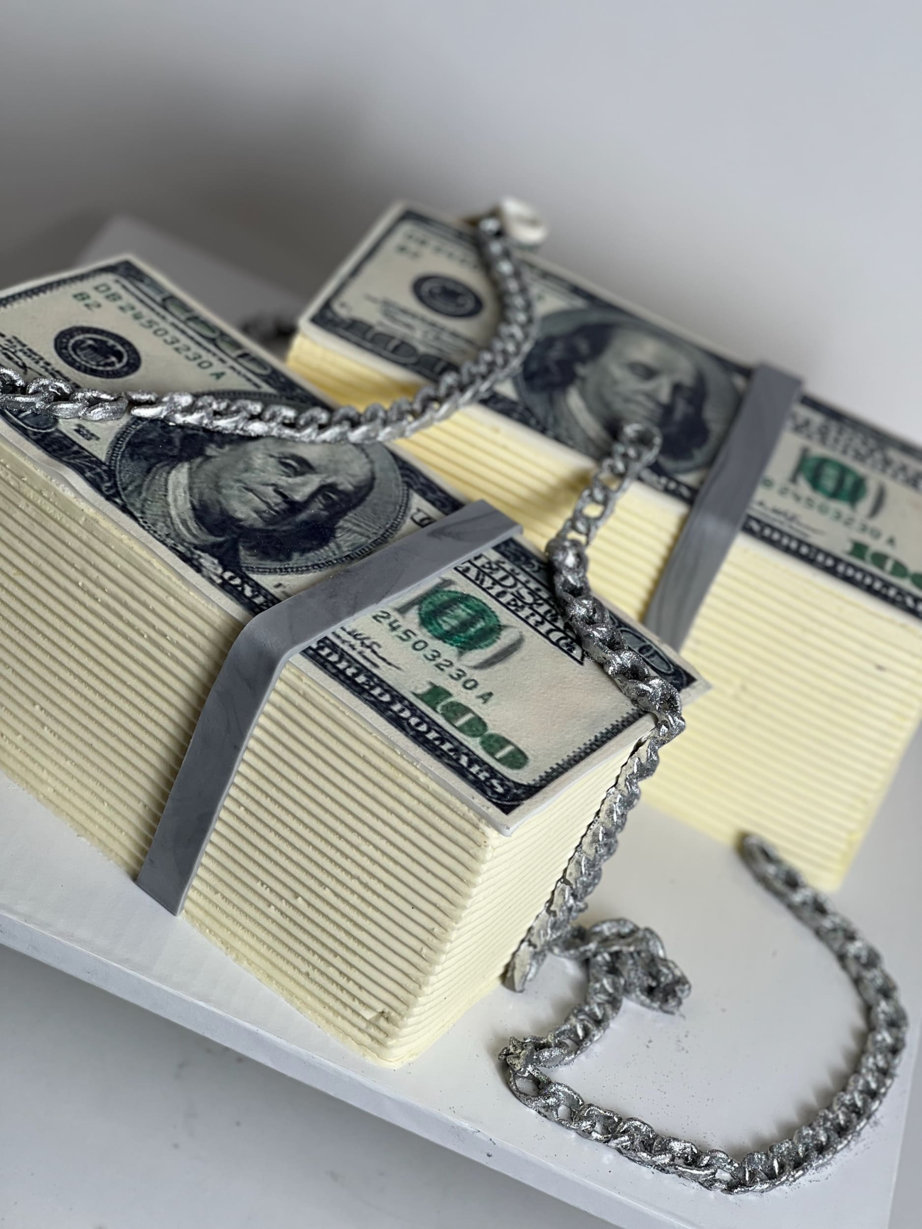 More money - custom cake