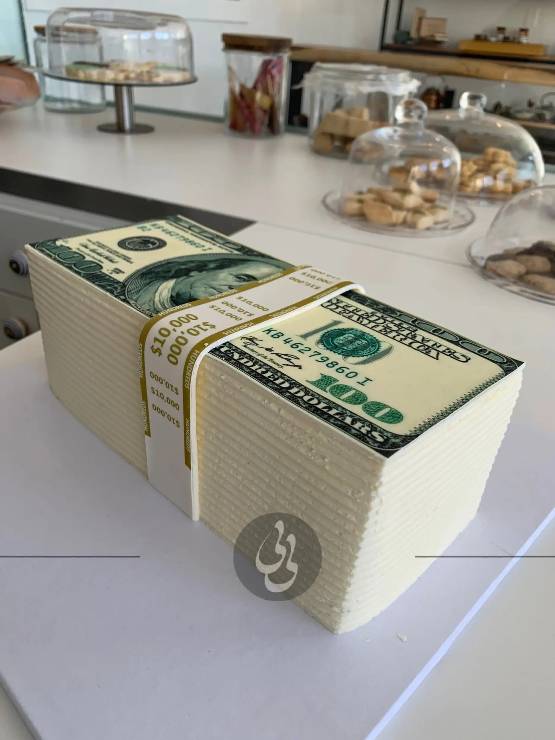 More money - custom cake