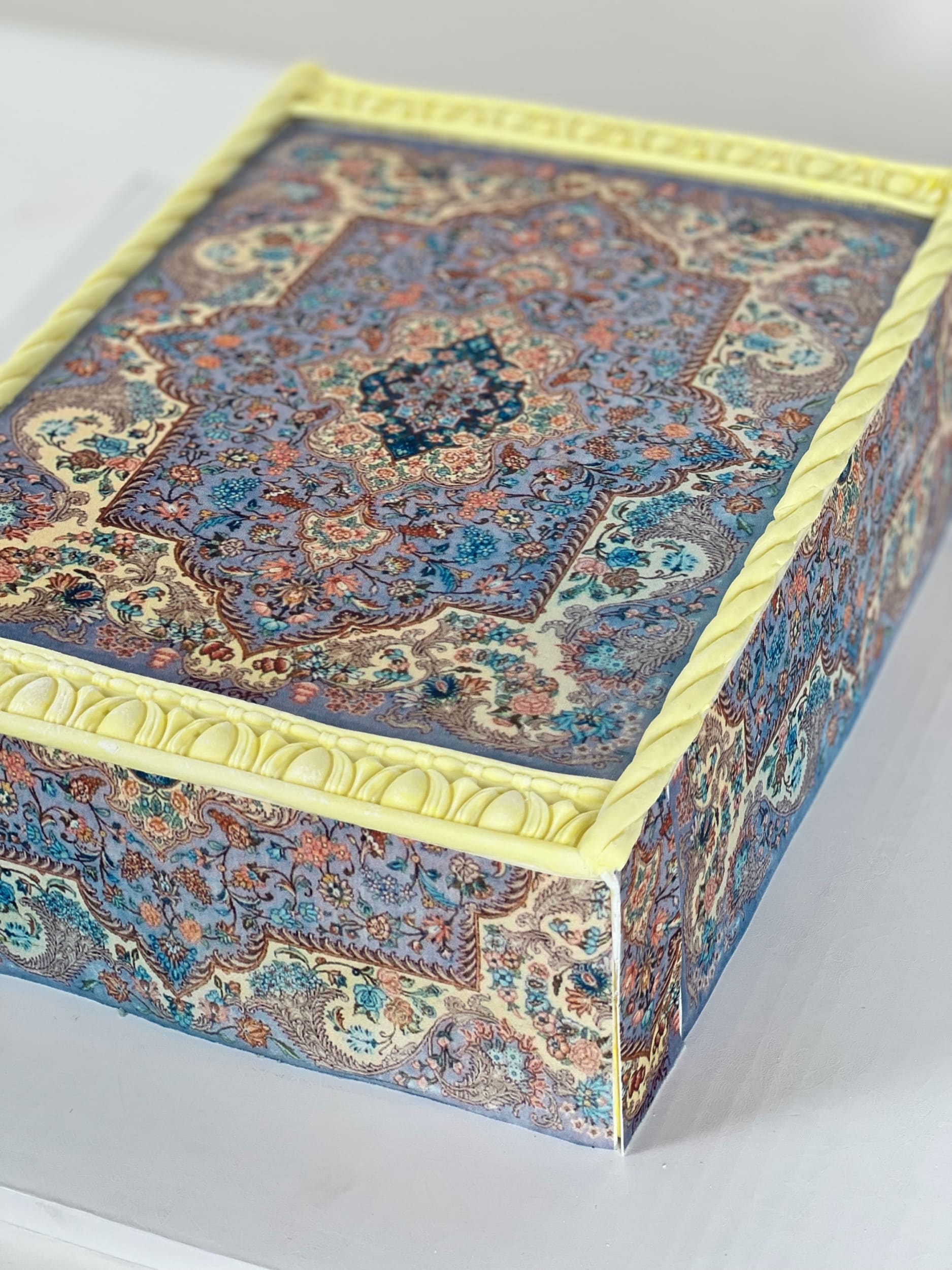 Persian rug - custom cake