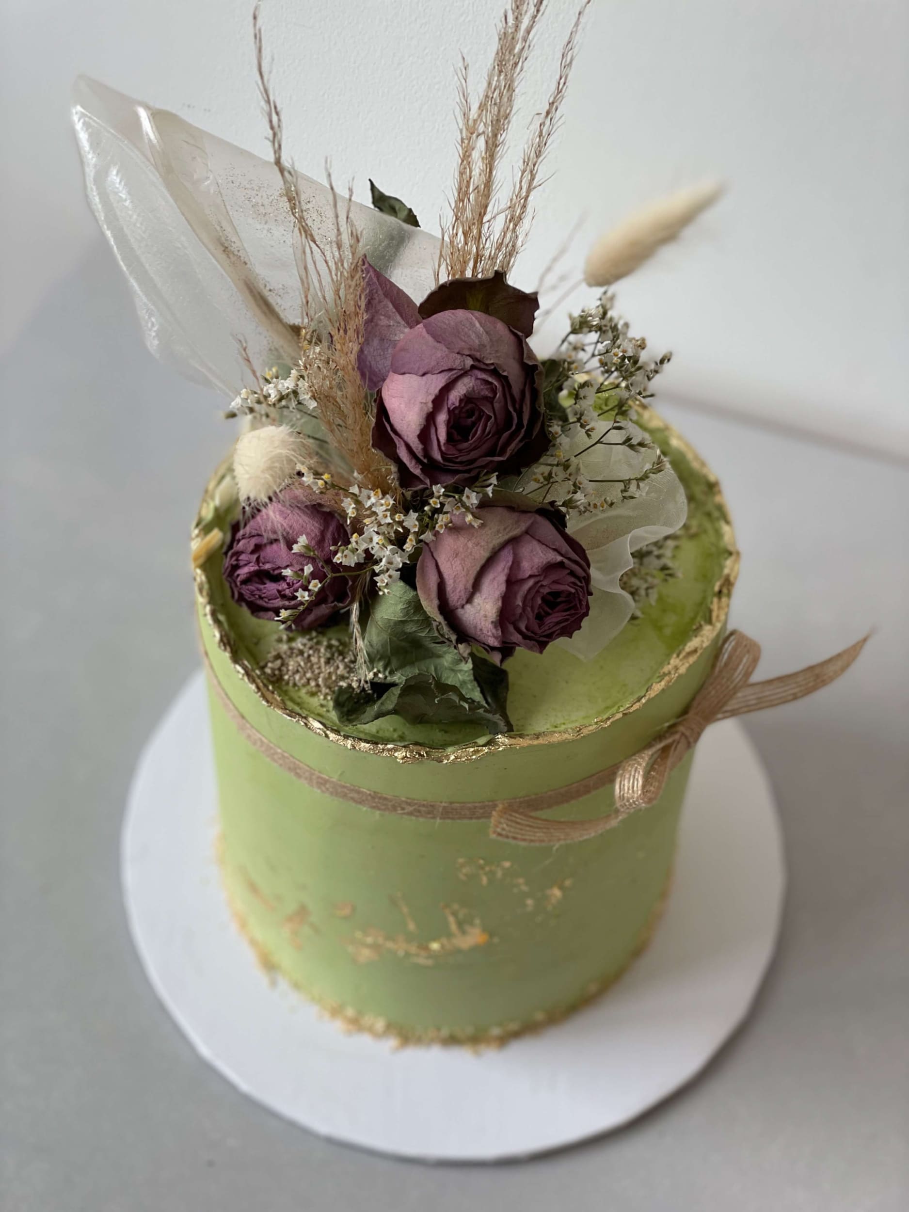 Preserved flowers on deckled edge buttercream - custom cake