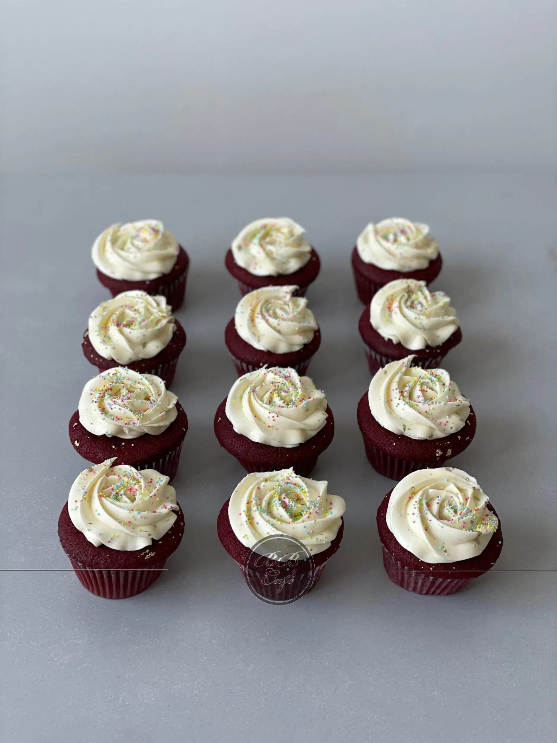 Red velvet cupcakes - cupcake