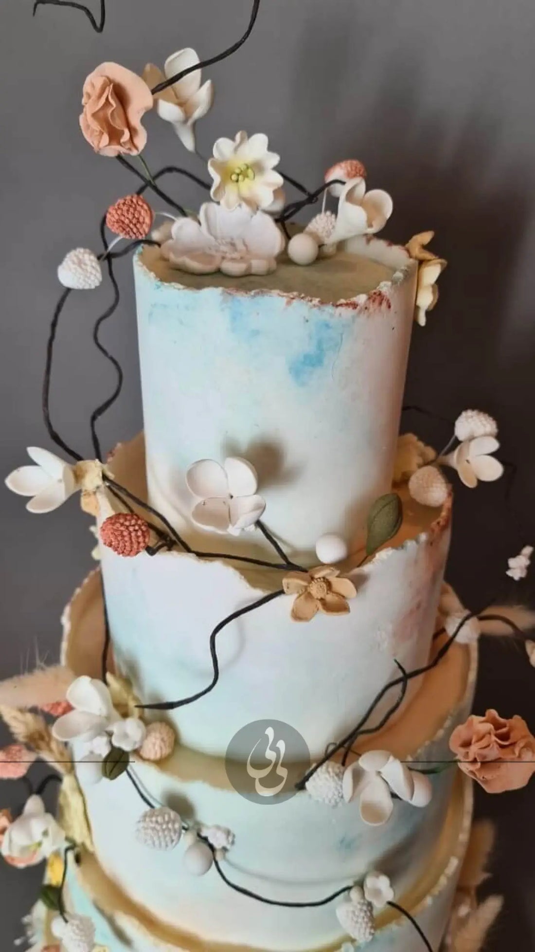 Spring bud blossoms - wedding cake