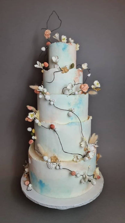 Spring bud blossoms - wedding cake