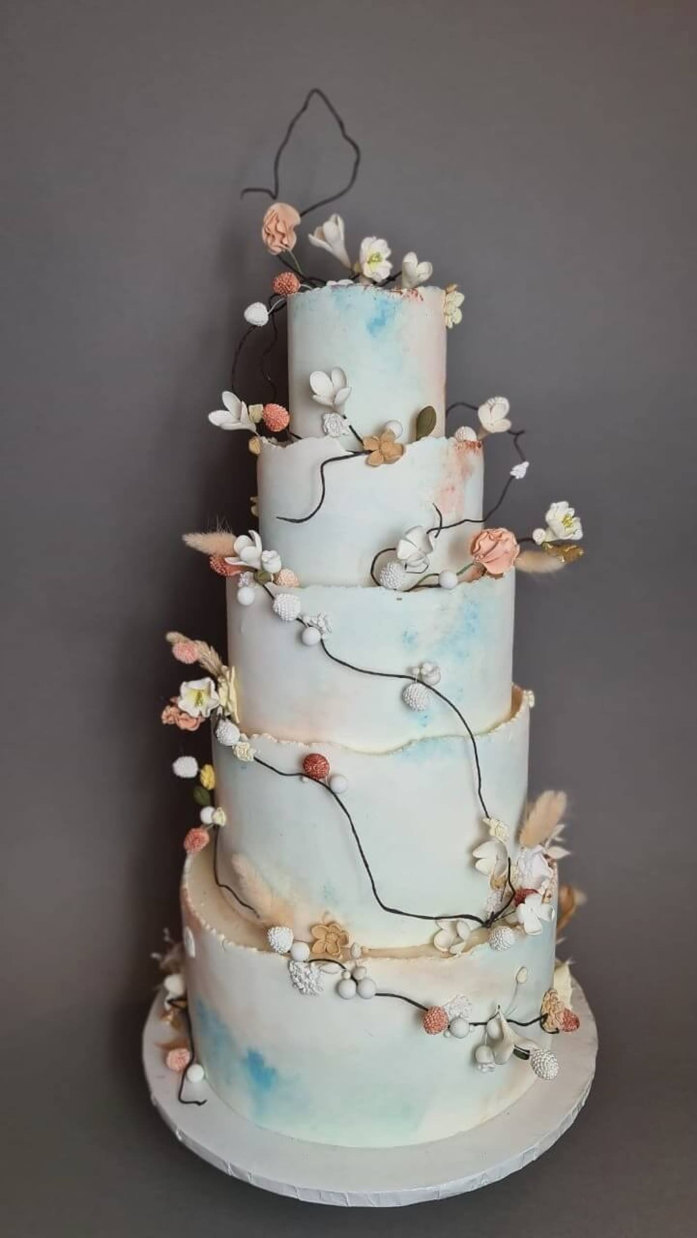 Spring bud blossoms - wedding cake