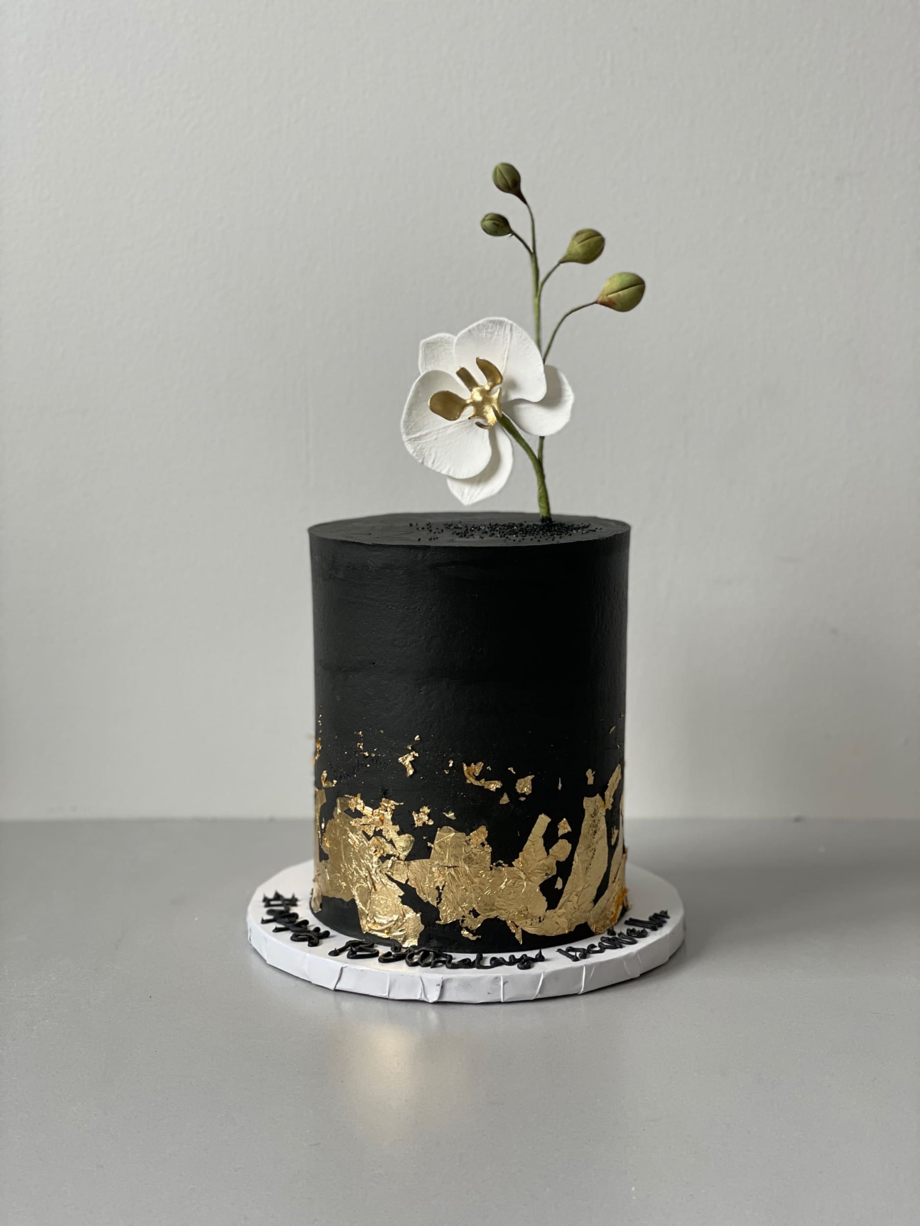 Sugar flower &amp; gold foil on buttercream - custom cake