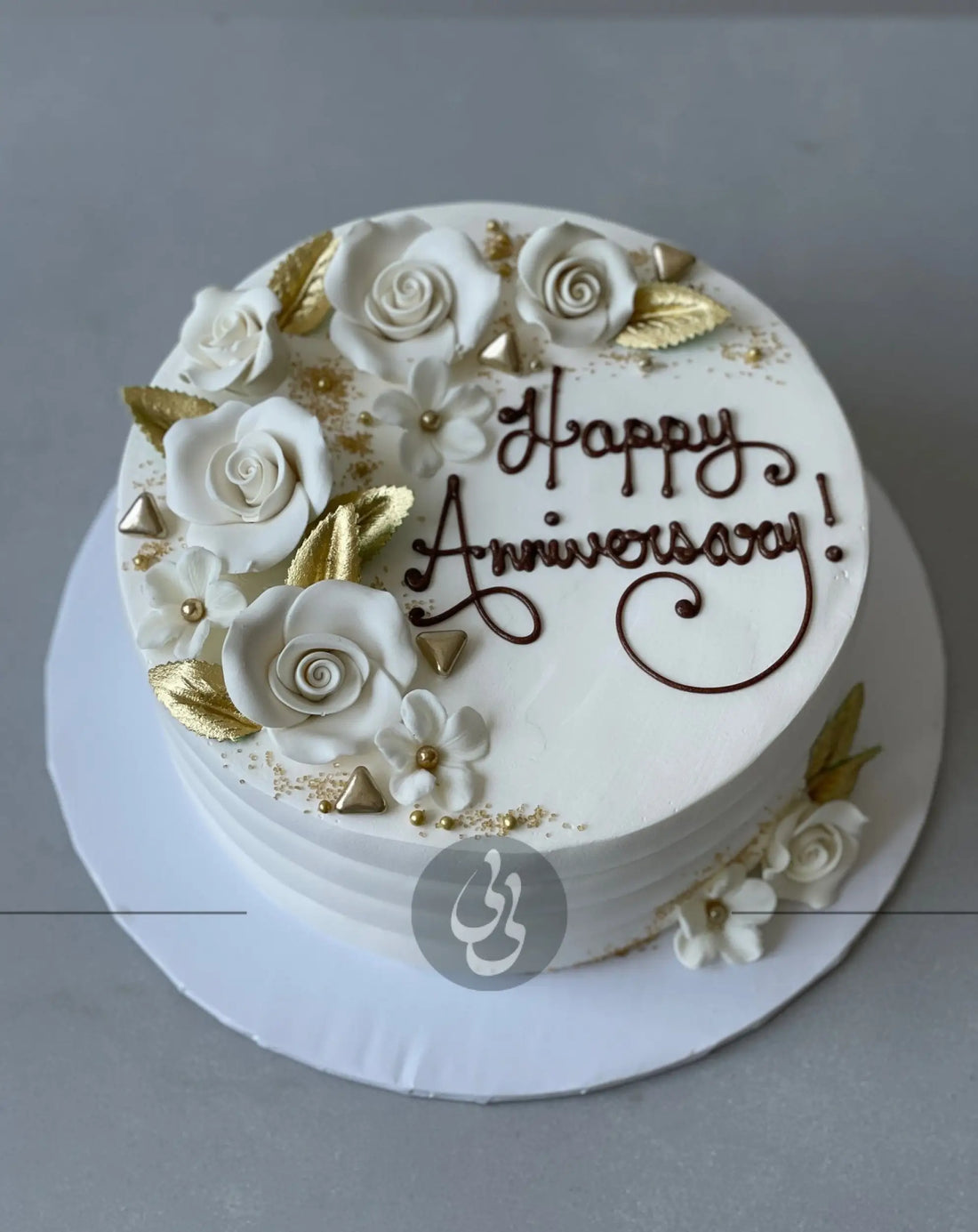 Sugar roses on whipped cream - custom cake