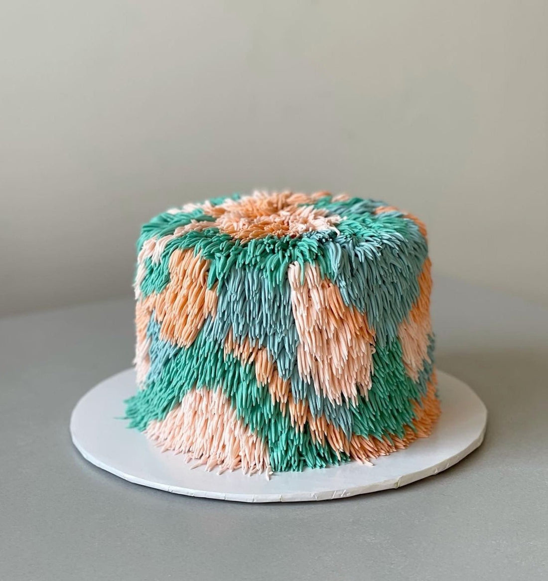The shag on whipped cream - custom cake