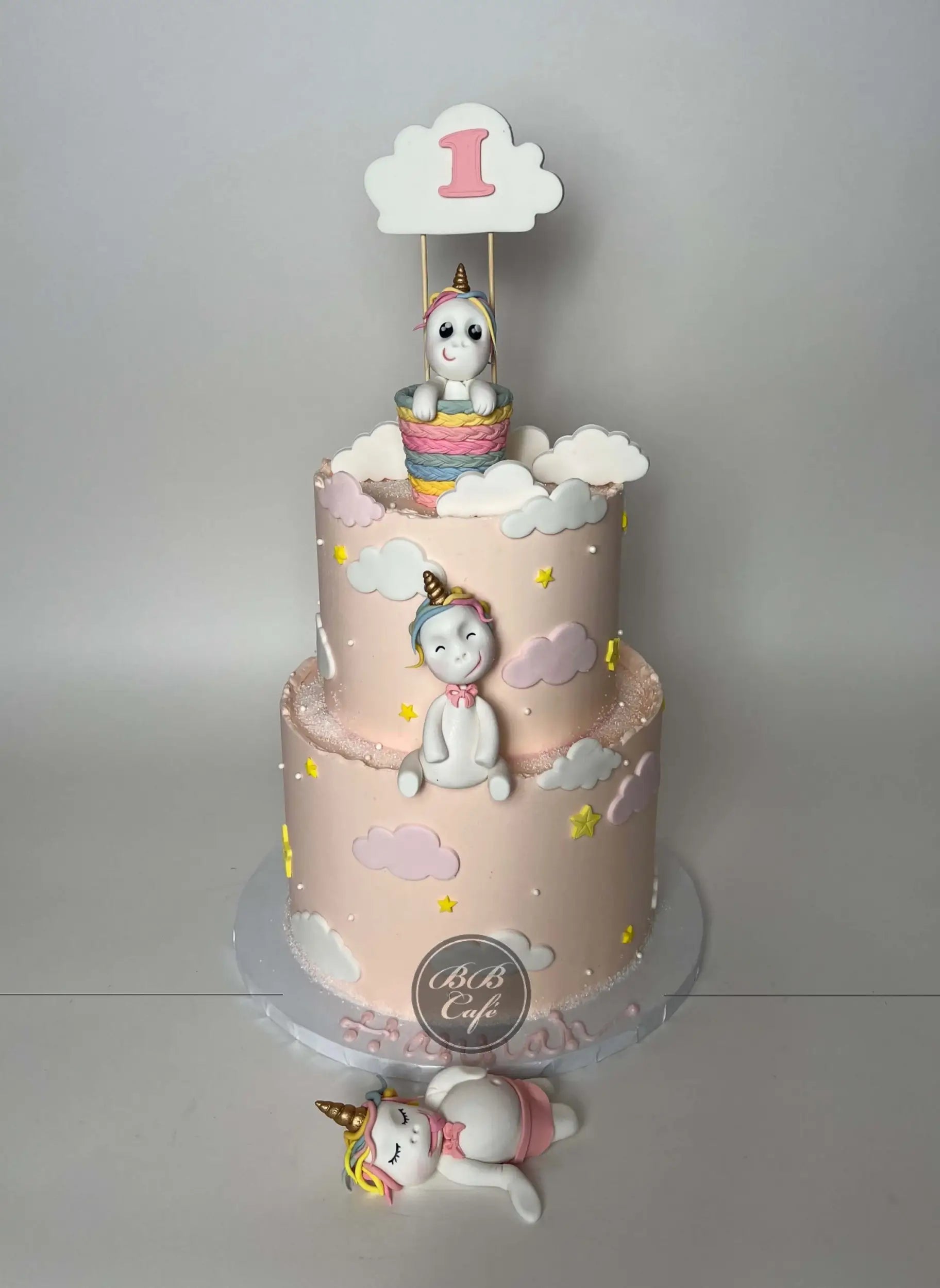 Unicorn in cloud-hot air balloon - custom cake