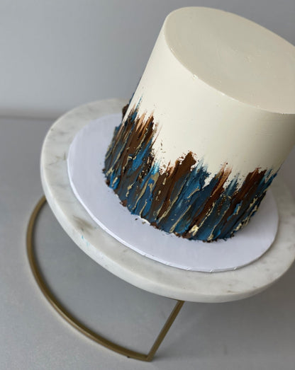 Vertical abstract on buttercream - custom cake