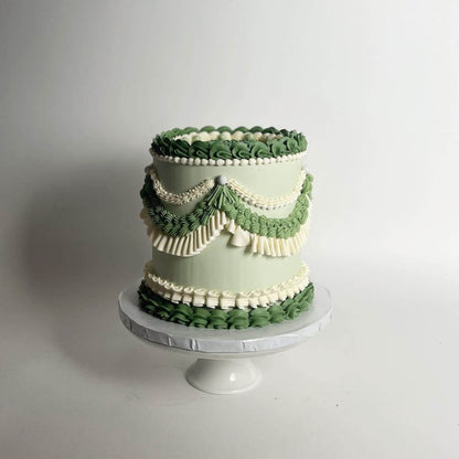 Vintage lambeth cake in buttercream - custom cake