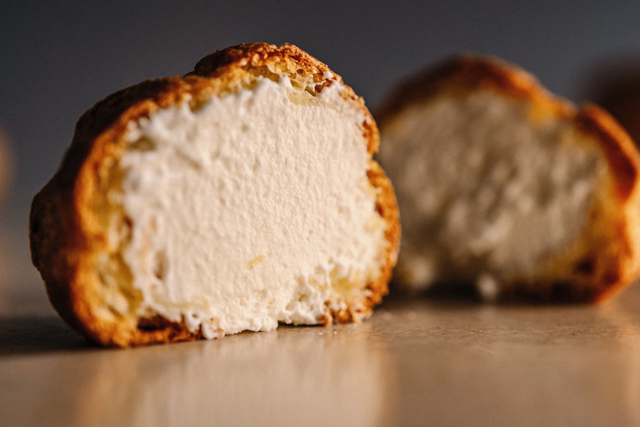 Whipped cream puffs - large - pastry
