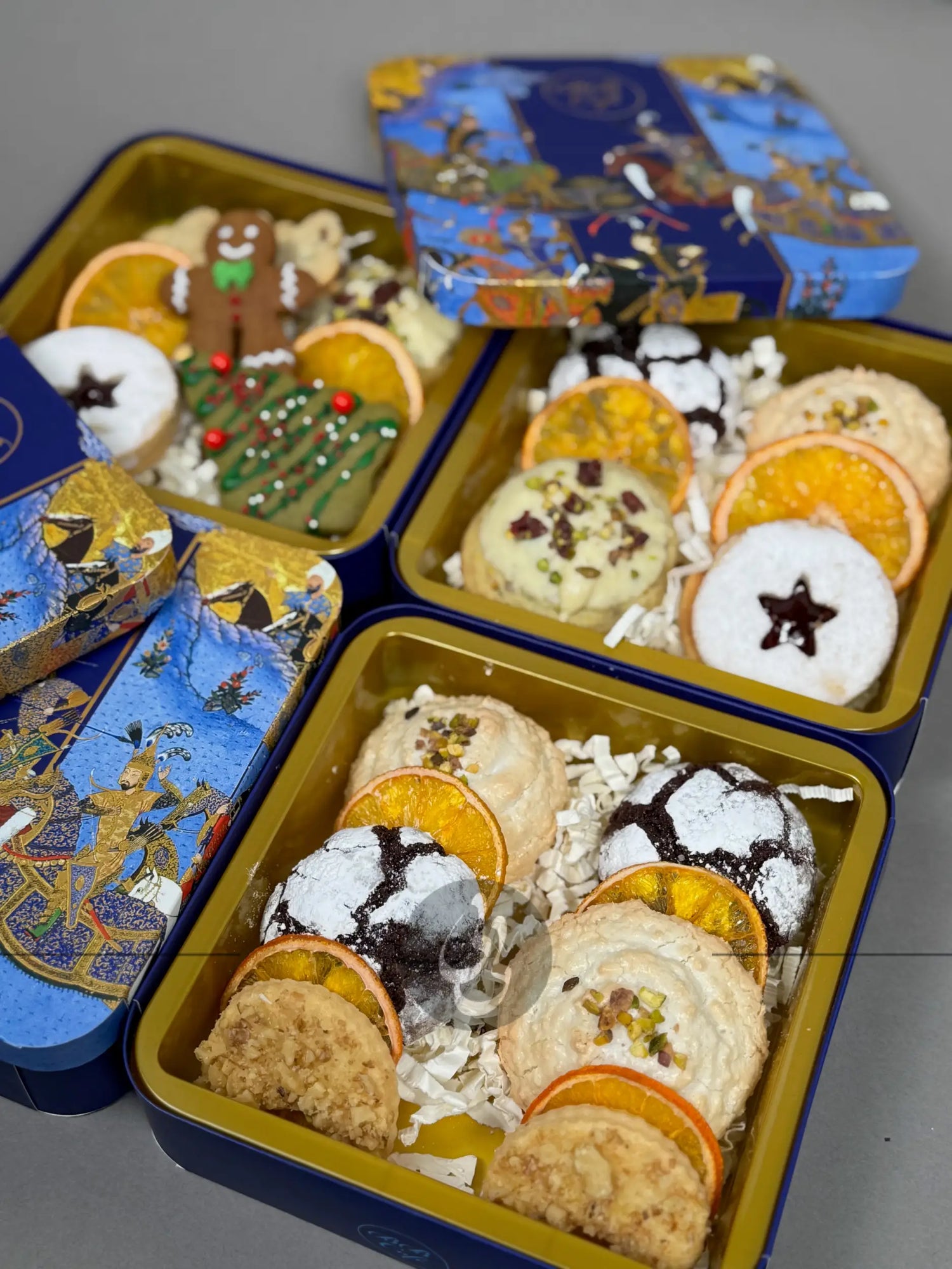 Winter holiday cookies - small box - pastry
