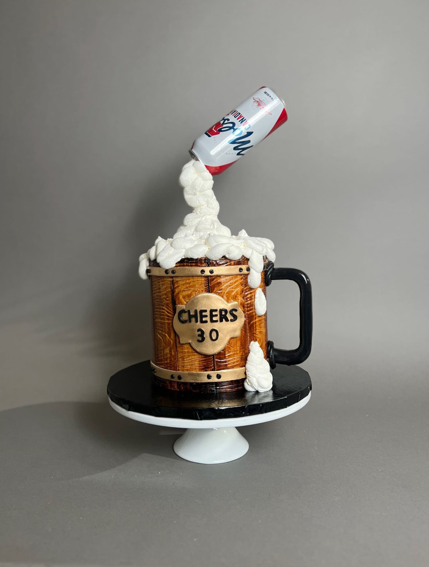 Zero-gravity viking barrel mug - custom cake
